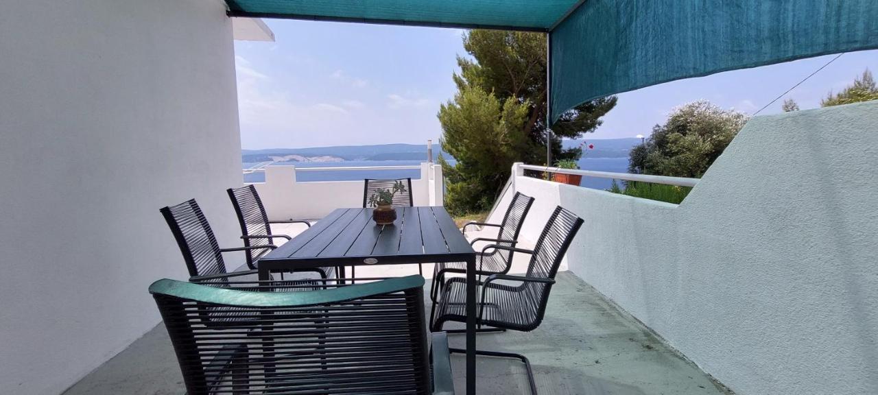 Apartments Dana Omiš Екстериор снимка