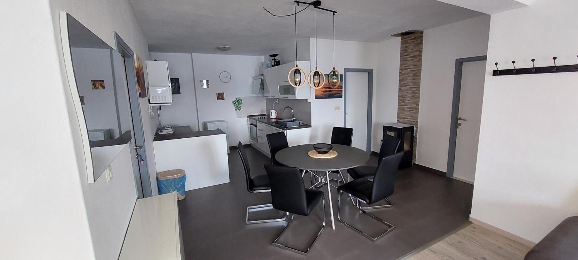 Apartments Dana Omiš Екстериор снимка
